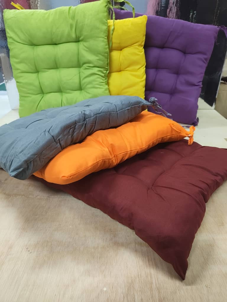 Seat cushion thumbnail